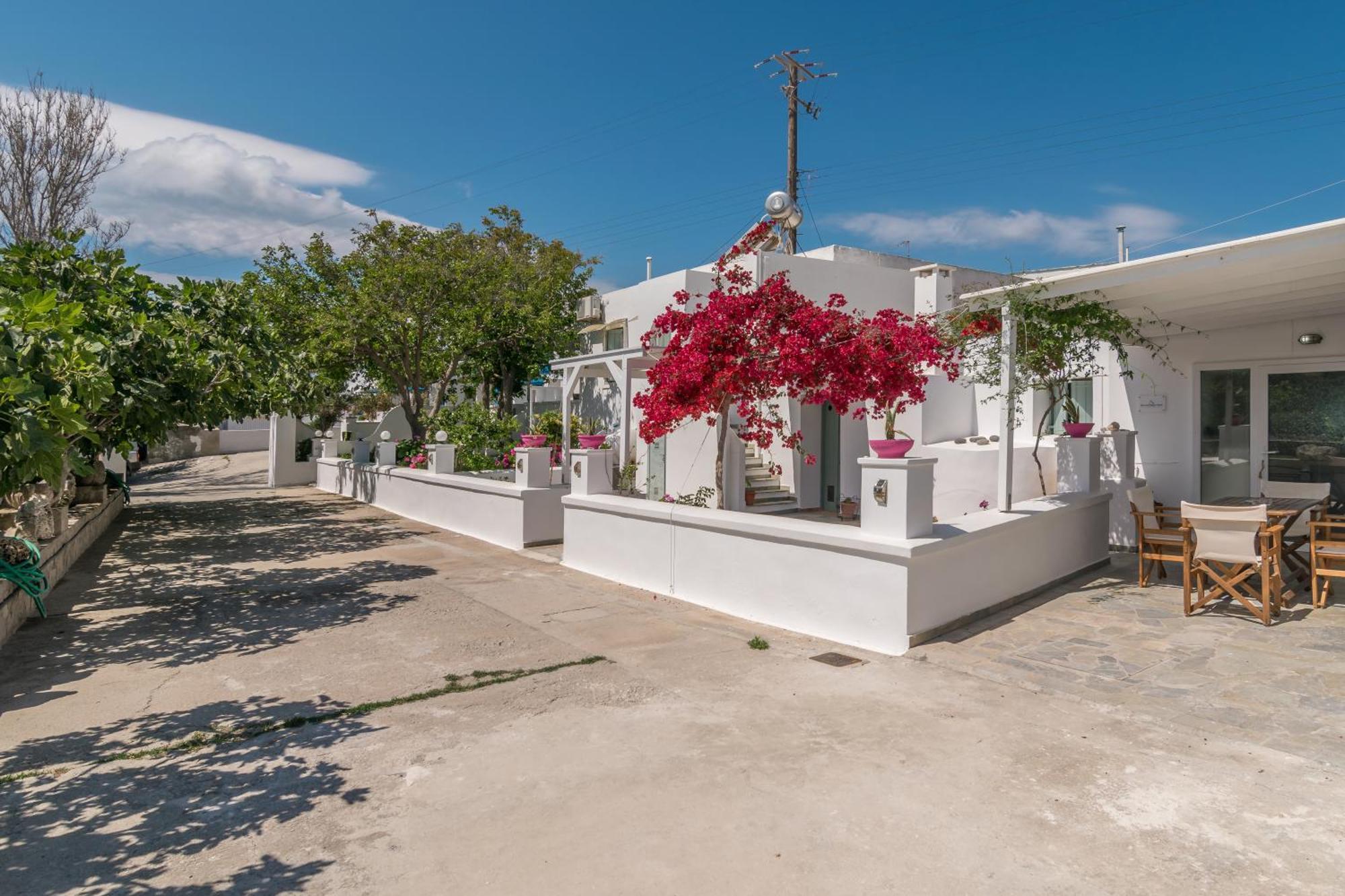 Lina And Babis' Home Adamantas  Dış mekan fotoğraf
